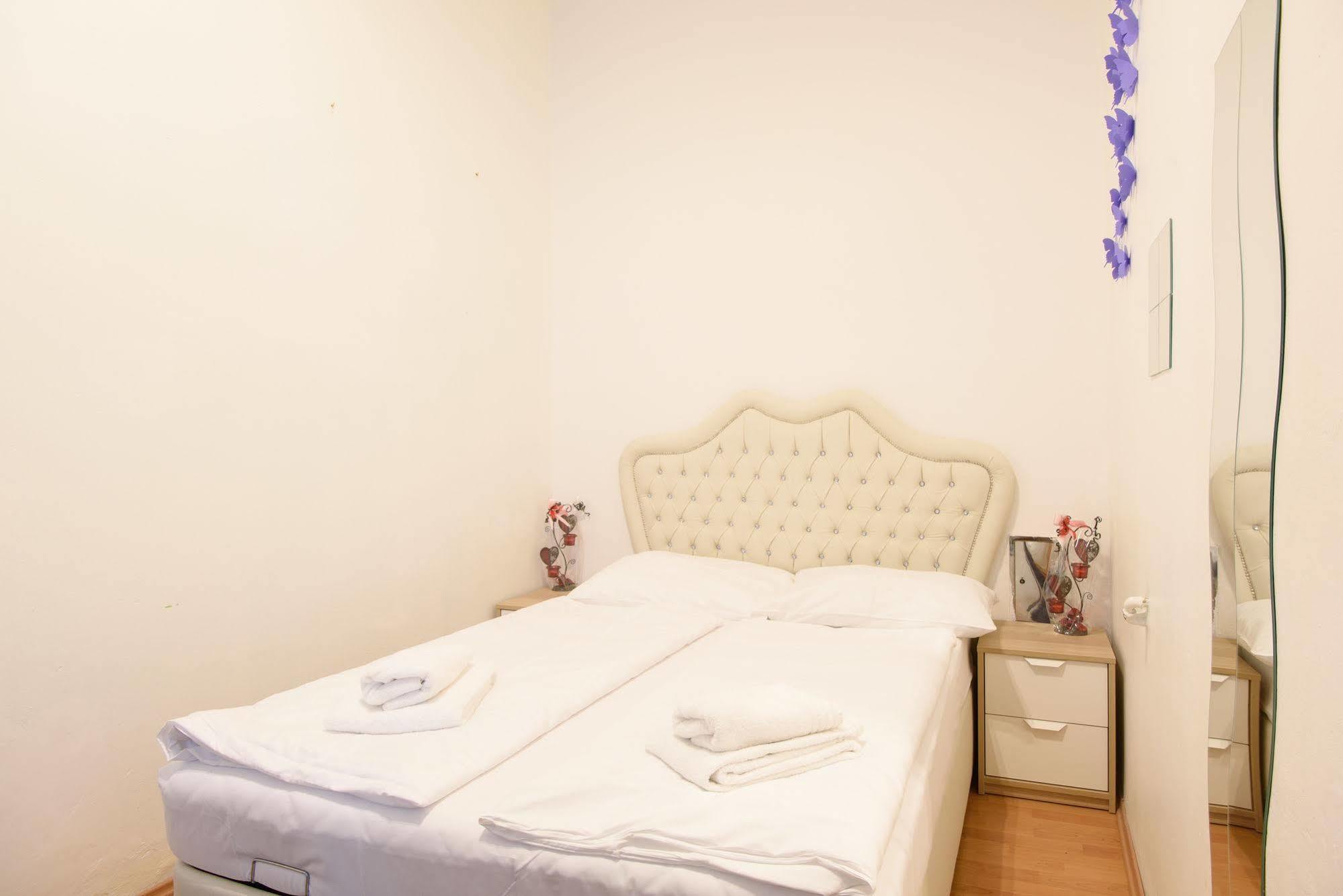 Royal Resort Apartments Urania Vienna Esterno foto